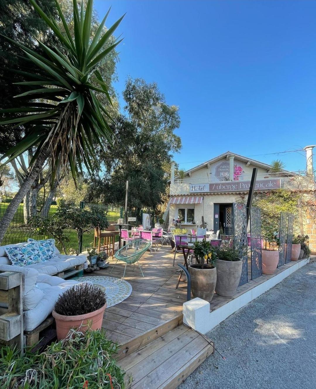 Hotel Auberge Provencale Saint-Raphaël Εξωτερικό φωτογραφία