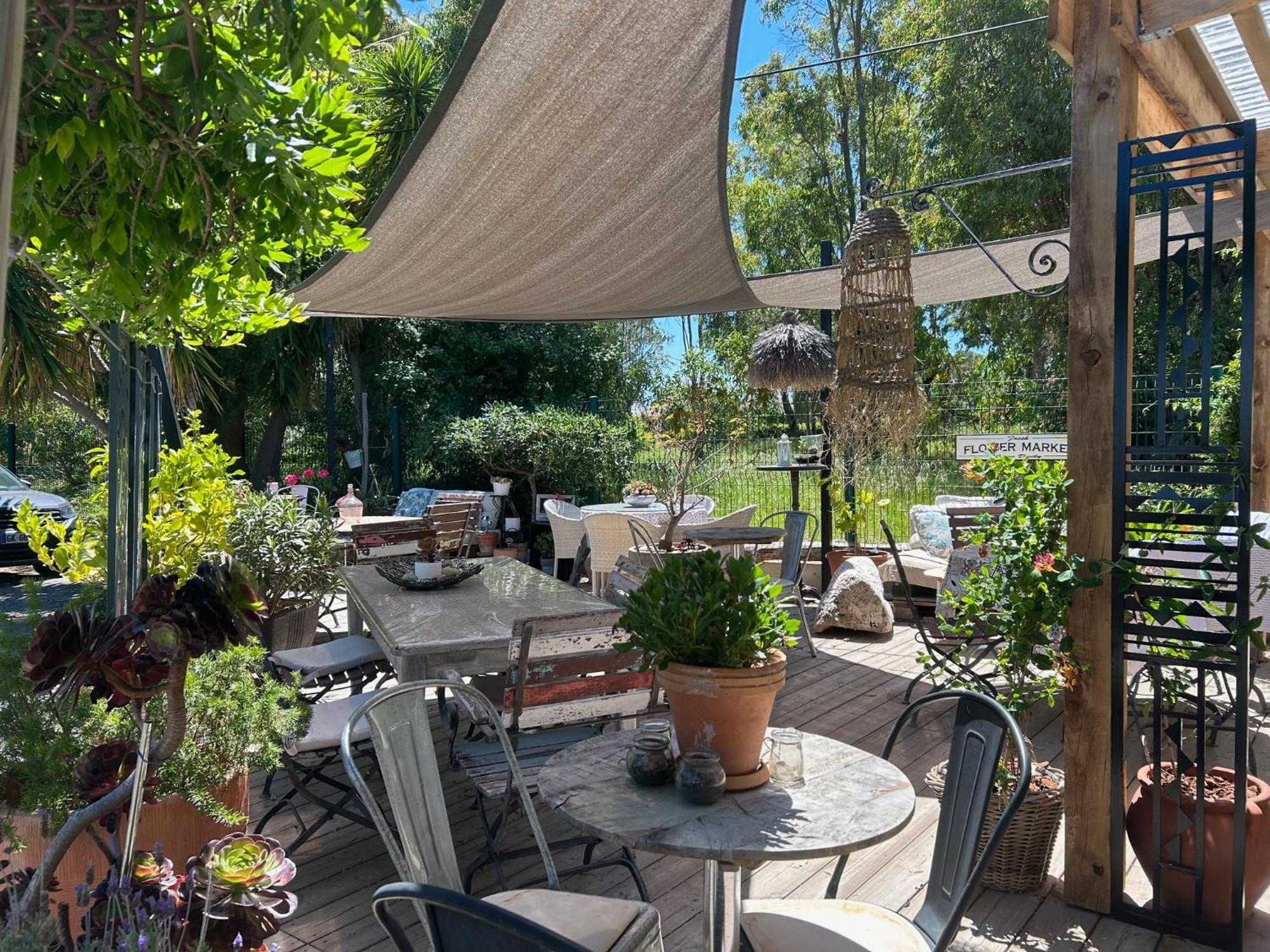Hotel Auberge Provencale Saint-Raphaël Εξωτερικό φωτογραφία